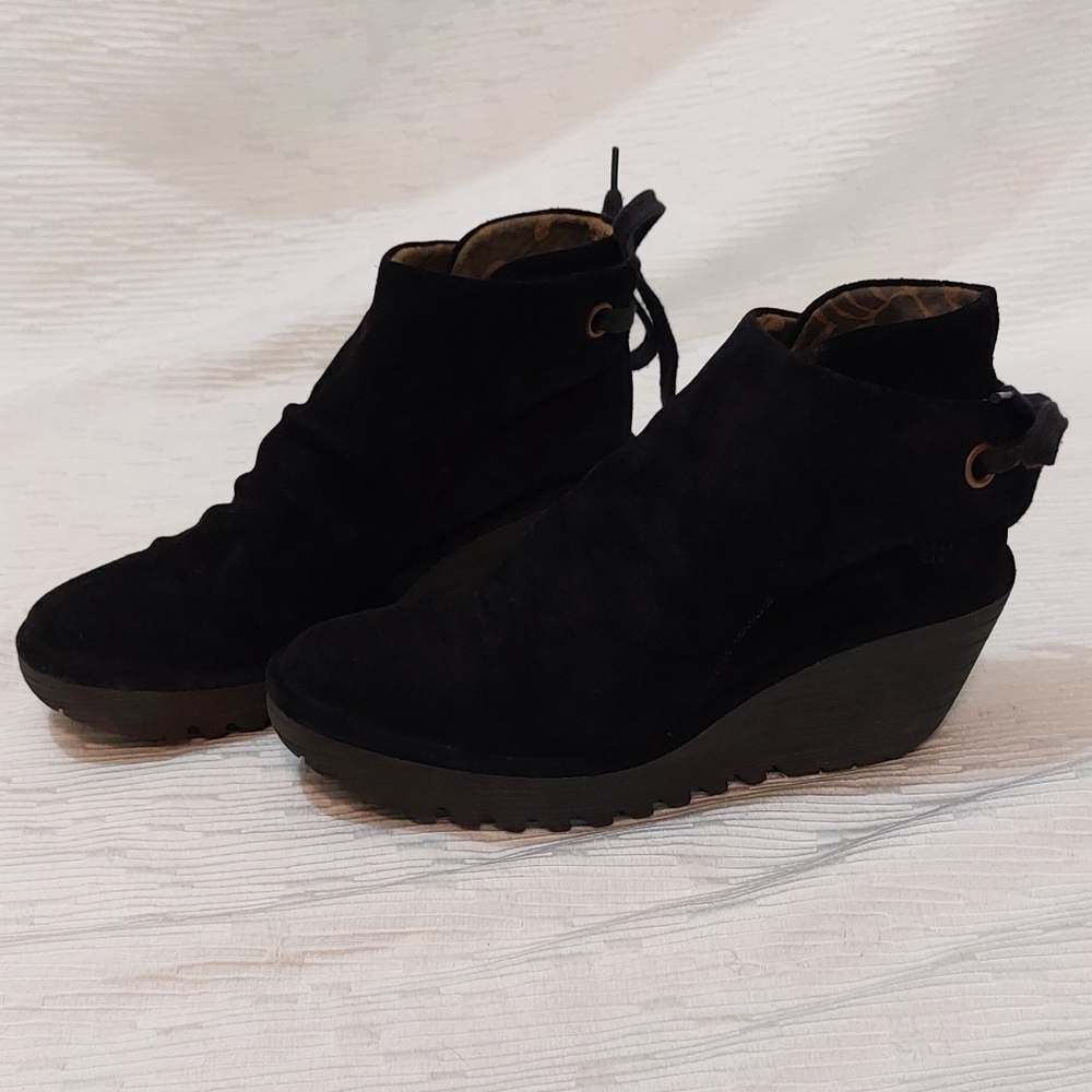 Fly London Black Suede Wedge Ankle Booties Size 40